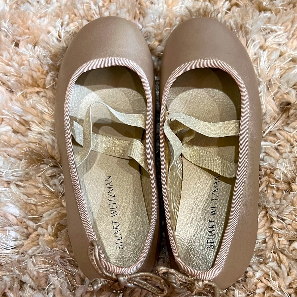 Stuart Weitzman size 11.5 gold/bronze/dark cream